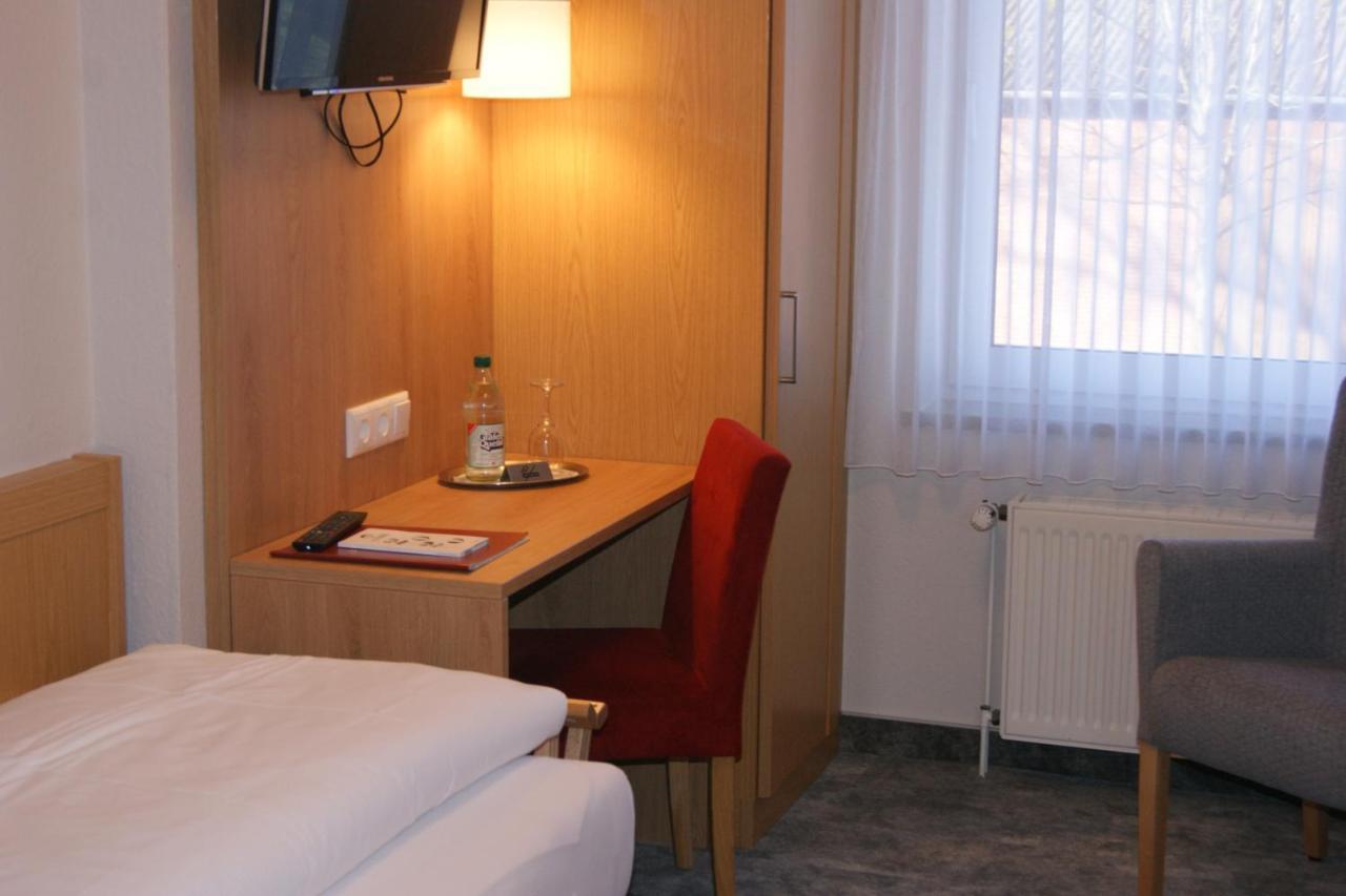 Land-gut-Hotel Allerhof Frankenfeld Eksteriør billede