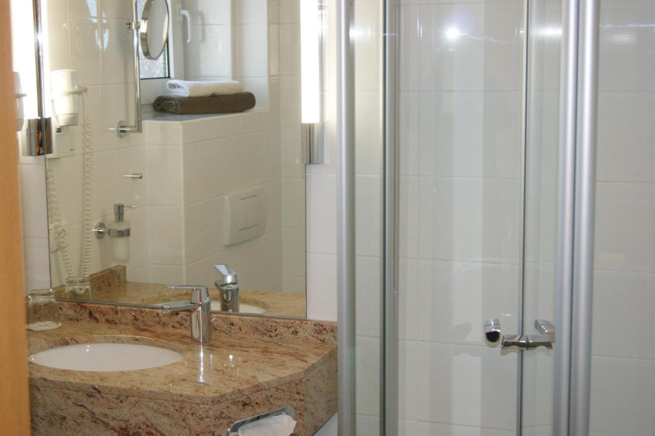 Land-gut-Hotel Allerhof Frankenfeld Eksteriør billede